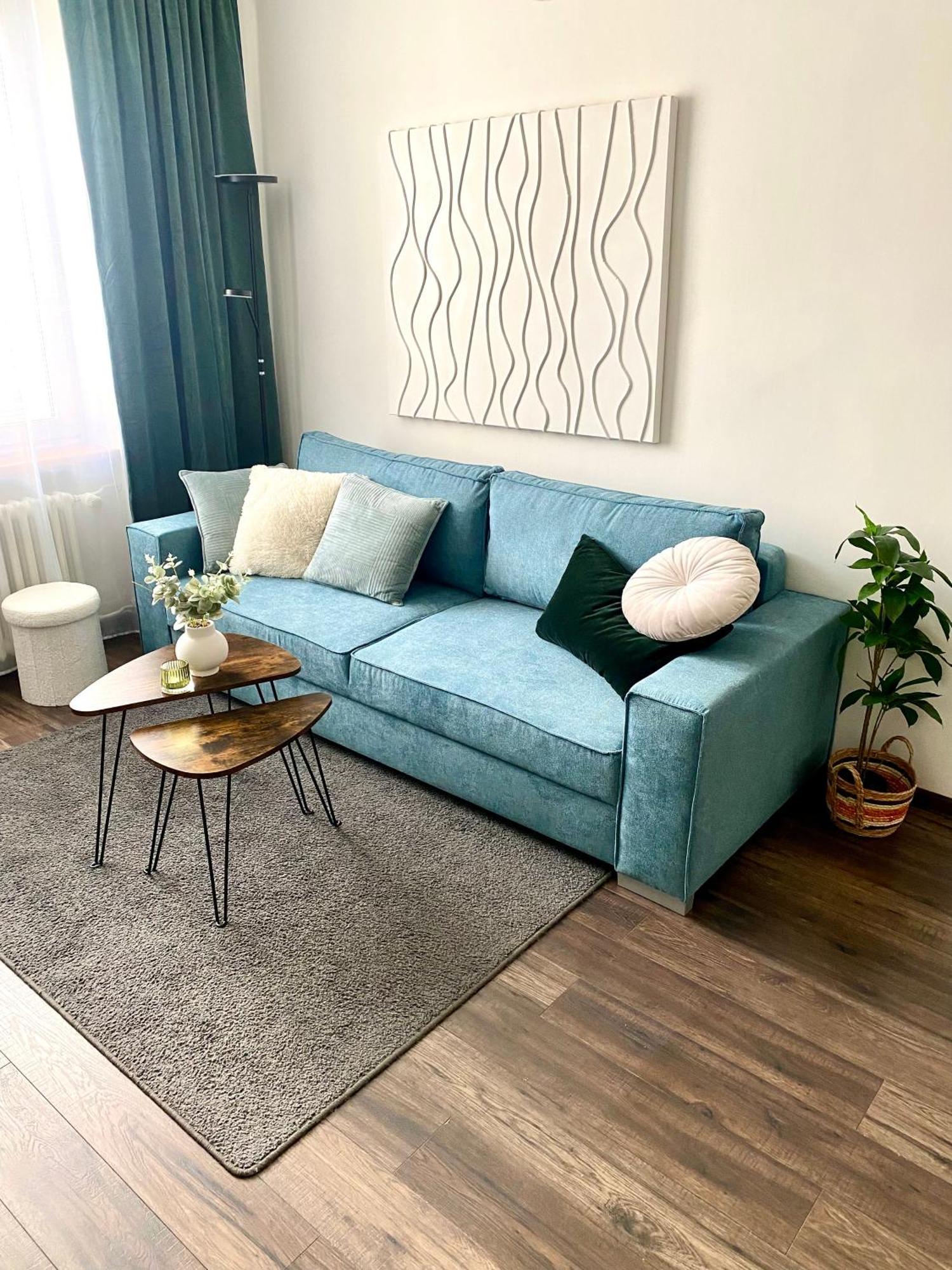 James Dean Apartment - Next To Nivy Bus Station & Mall Bratislava Esterno foto